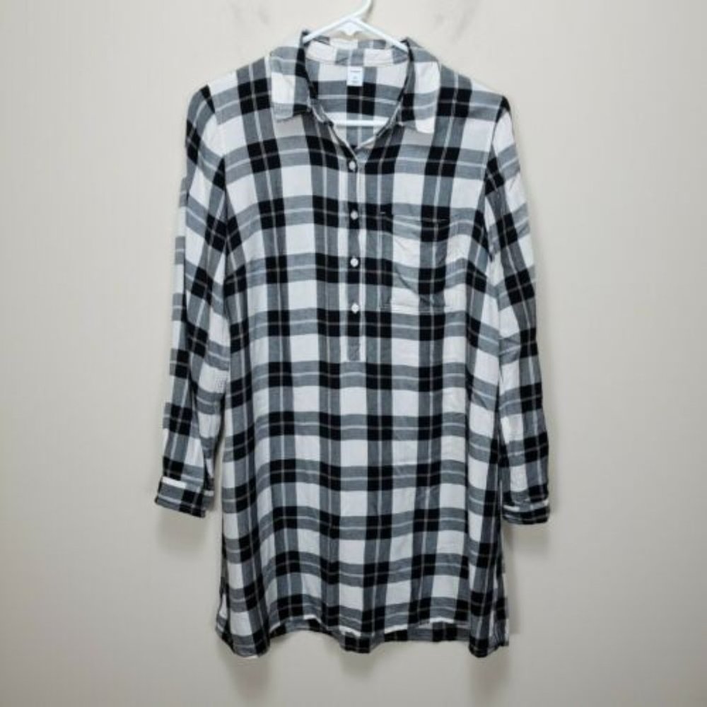 Old Navy M Tunic Top Buffalo‎ Plaid Check Black White Blouse Long Sleeve Collar
